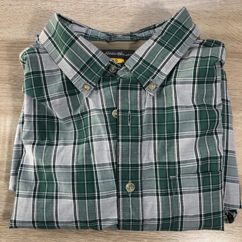 Eddie Bauer button down. Plaid classic fit TXL - Picture 1 of 12